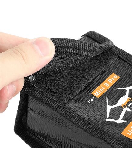 Огнеупорный чехол для аккумулятора DJI Mini 3 / Mini 3 Pro / Mini 4 Pro (SunnyLife), Версия: для 1-го аккумулятора, изображение 3