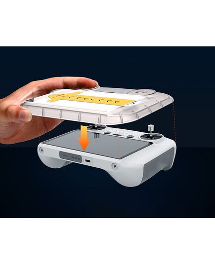 Защитное стекло DJI RC 1 с накладкой на пульт для точной поклейки (CYNOVA), изображение 4